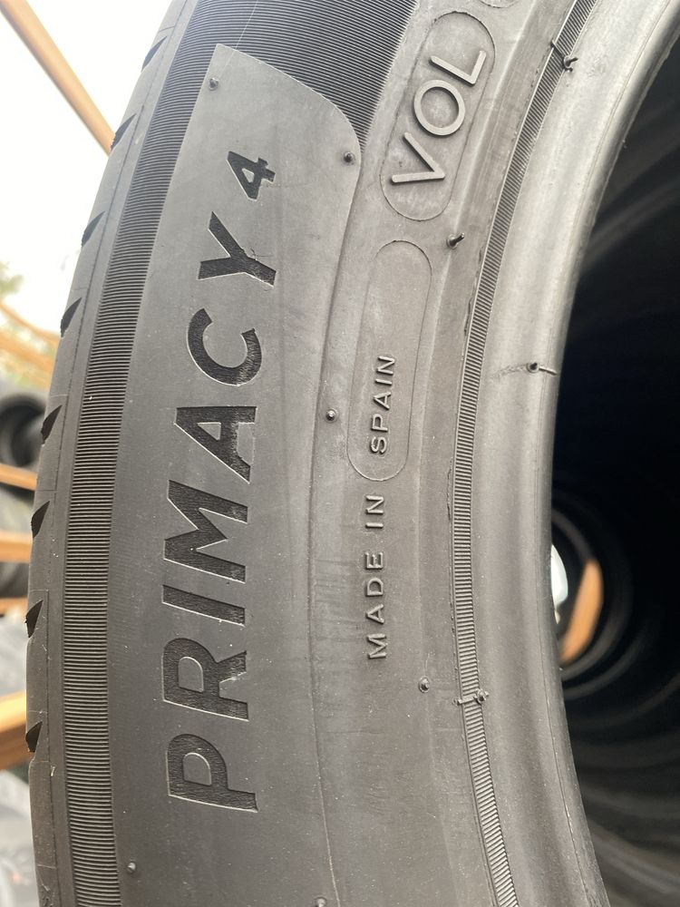 Літні вживані шини 215/55R18	Michelin Primacy 4