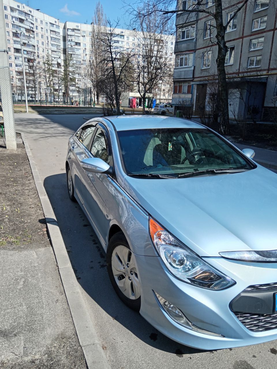 Hyundai Sonata 2013
Рік 2013
КП автомат
Двигун: 2.4л.гібрід(HEV)
Пробі