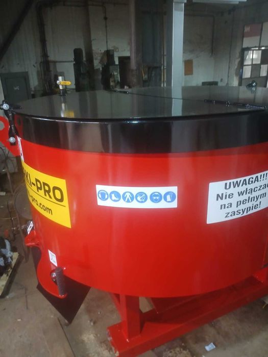 Betoniarka elektryczna  800l /do STYROBETONU/PRODUCENT