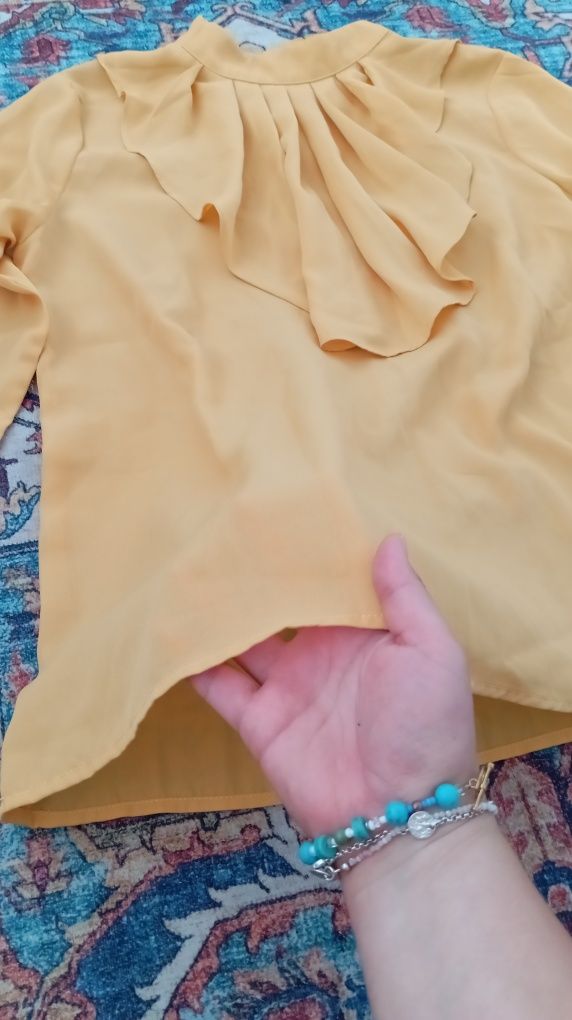 Żółta koszula z żabotem elegancka z koronką haftowana r. S Shein