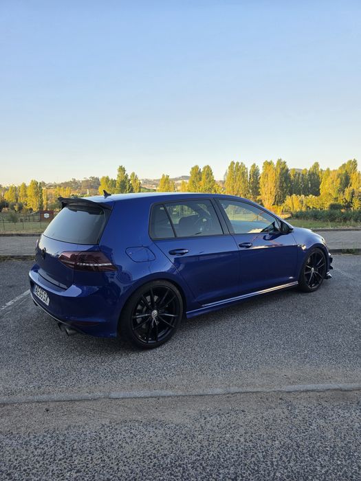 Volkwagen Golf 7 R