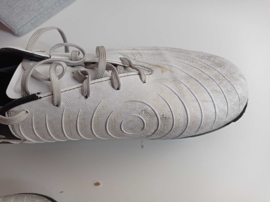 Chuteiras Futebol 42 Relvado Sintético Nike Phantom Gx