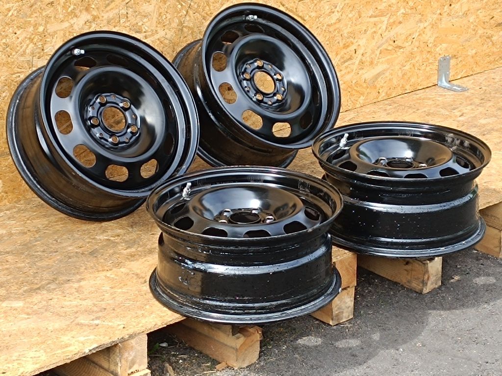 Felgi Stalowe BMW 1 F40 2 F45 7.0" x16 ET47 5x112 Czujniki TPMS 5x112