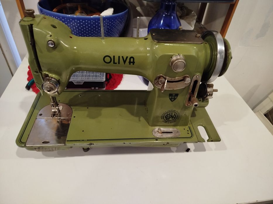 Máquina de costura oliva cl50
