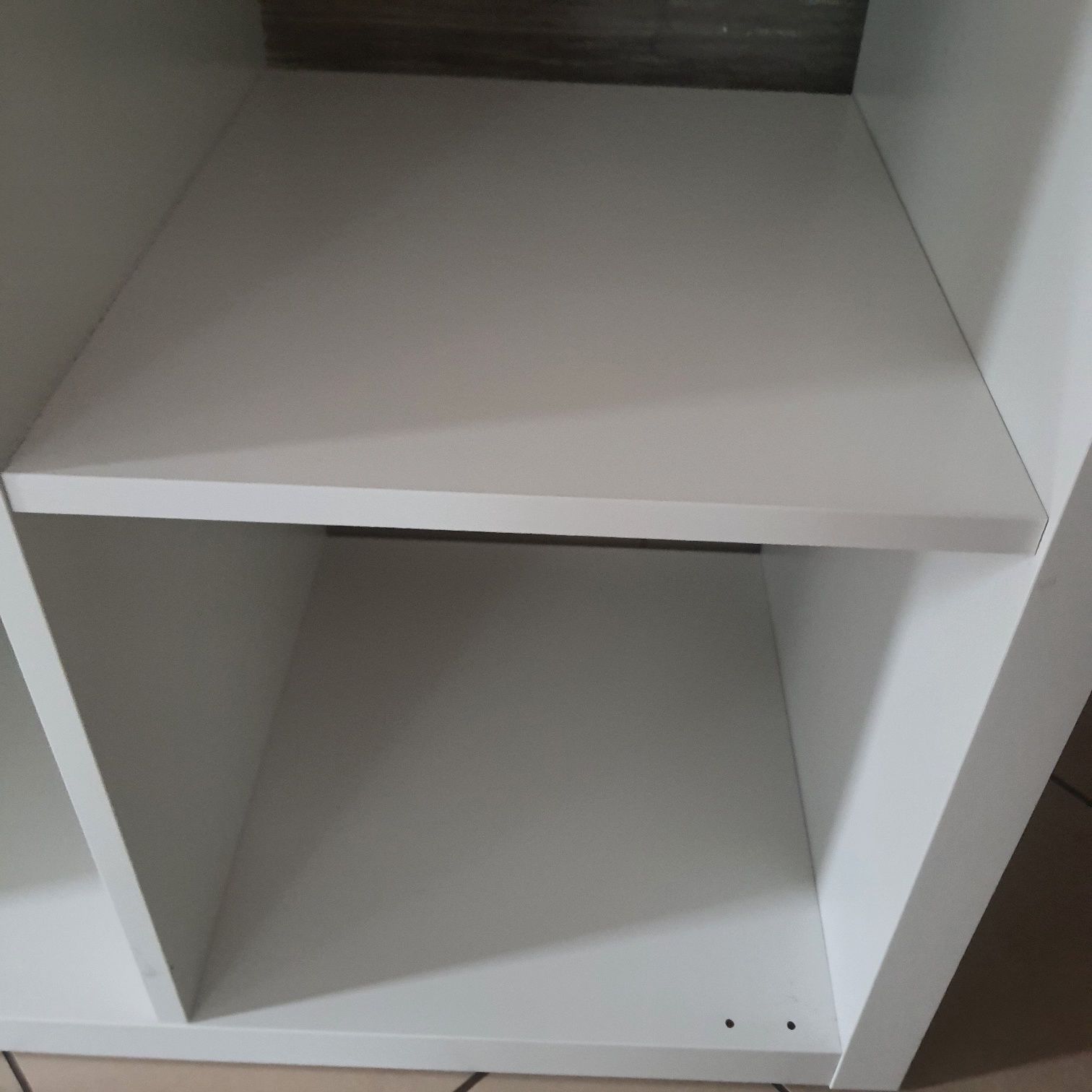 Kalax ikea biala