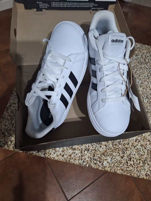 Sapatilhas addidas