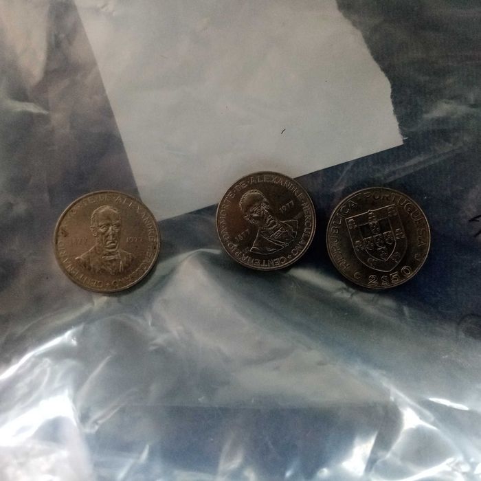 Moedas nacionais