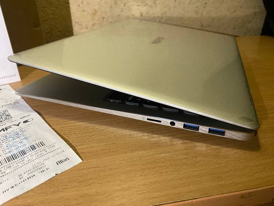 Игровой ноутбук YEPO DDR4 8Gb/ SSD M2 512Gb ИДЕАЛ!