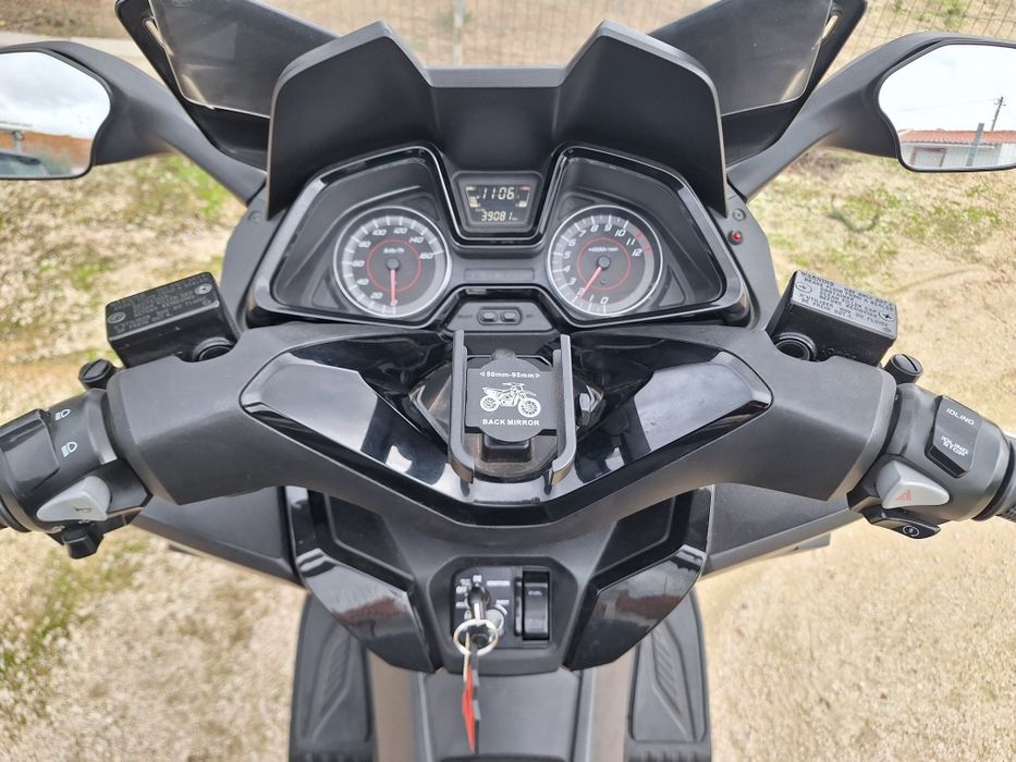 Honda Forza 125 - Como Nova