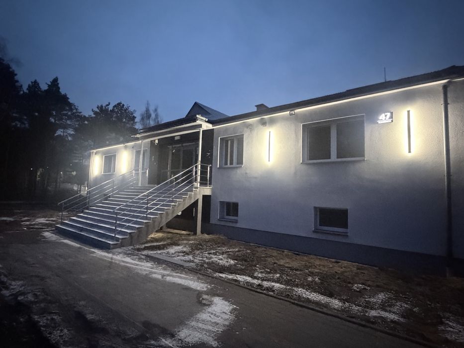 Wynajme powierzchnie biurowe z możliwością wynajmu terenu, hali