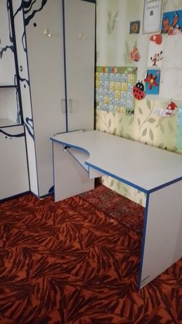 Комплект детской мебели из четырёх предметов