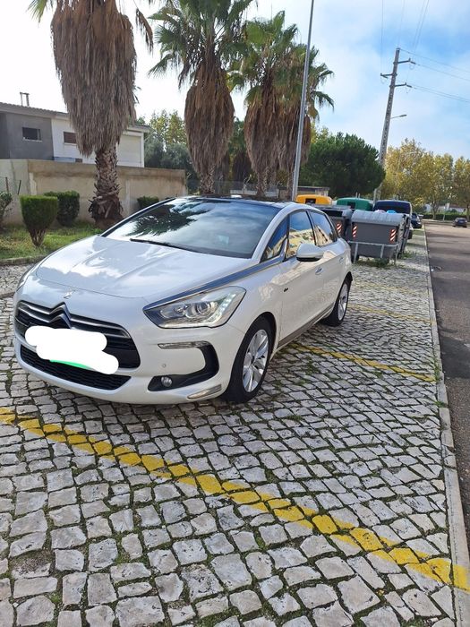 DS5 hybrid 200cv