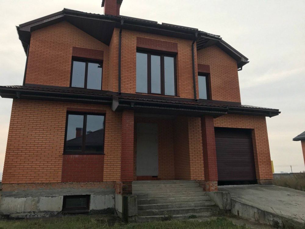 Прекрасний будинок в 15 км від Києва! Супер ціна! Телефонуйте.