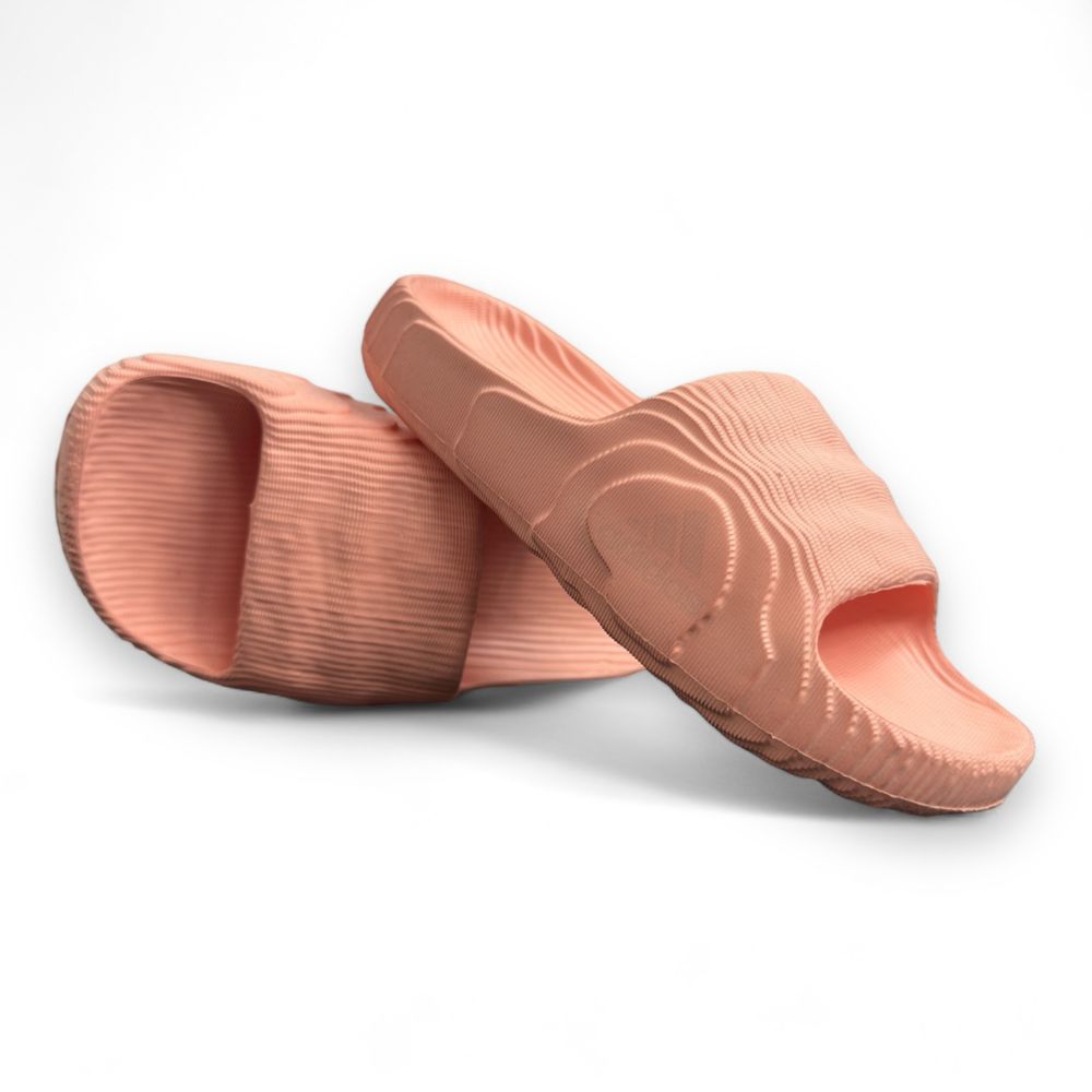 Шлепанцы adidas  Adilette р35-40