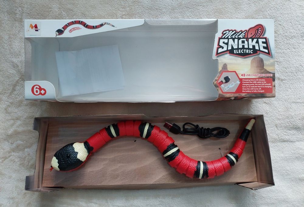 Змея интерактивная робот