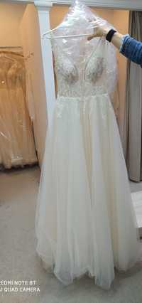 Sprzedam Pudrowa suknia ślubna Elizabeth Passion 4460