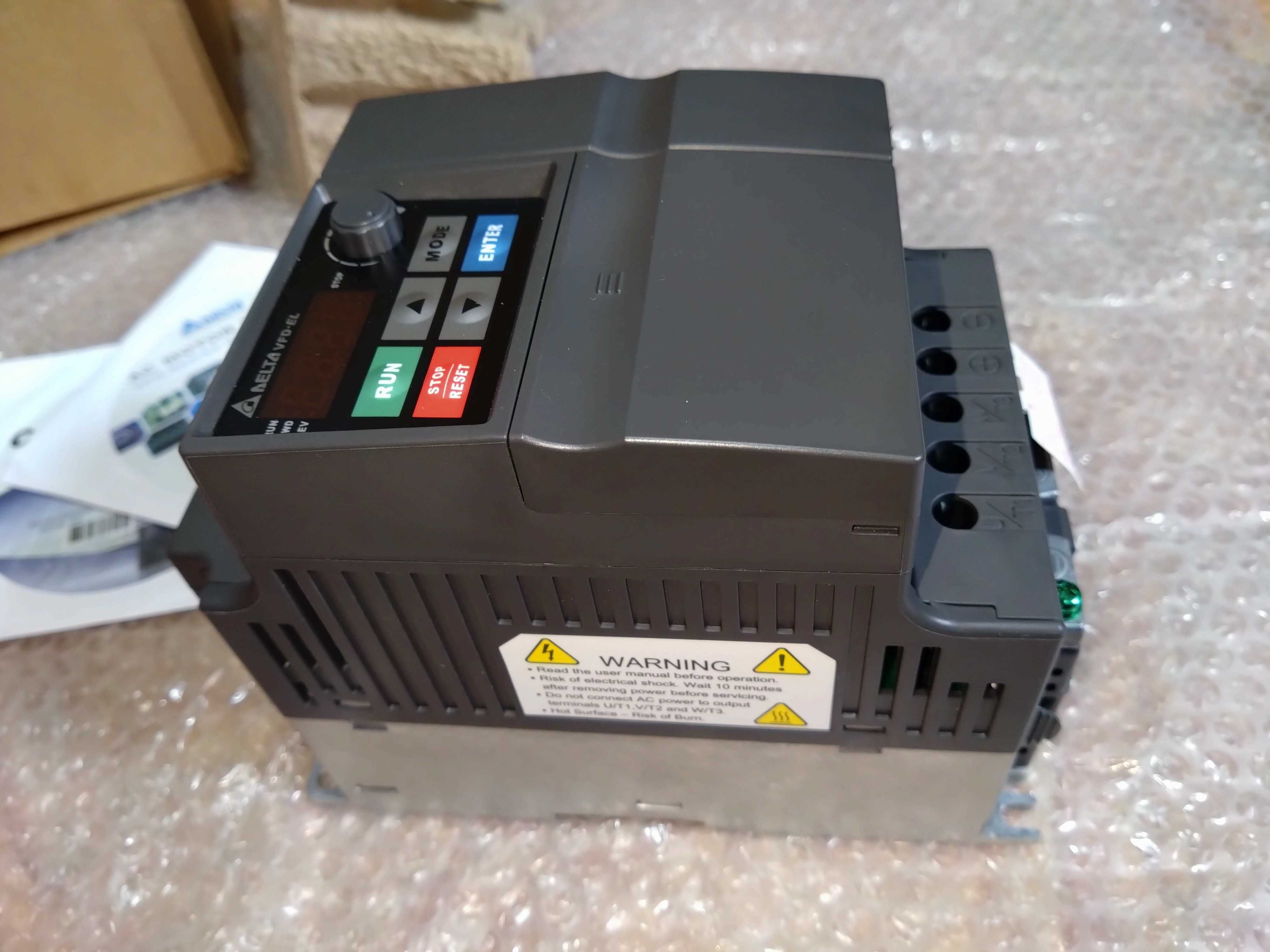Перетворювач частоти, частотник Delta Electronics VFD037El43A, 3,7 кВт