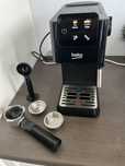 Ekspres kolbowy BEKO Caffeexperto CEP5302B
