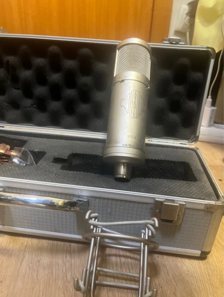 Microfone Sontronics ST-2