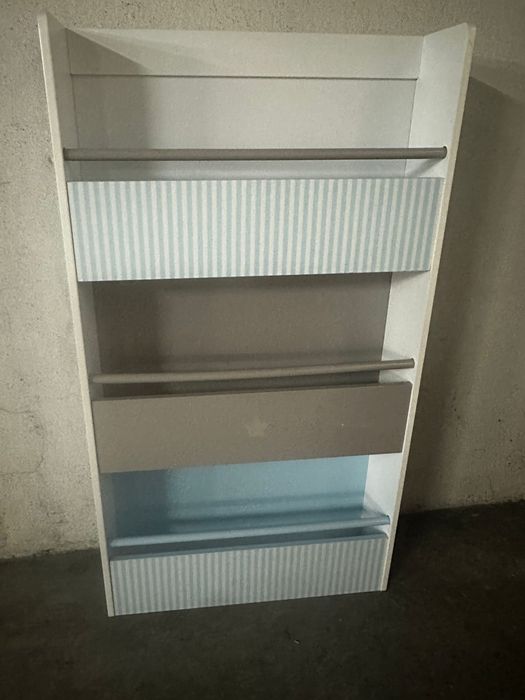 Estante Livros Criança