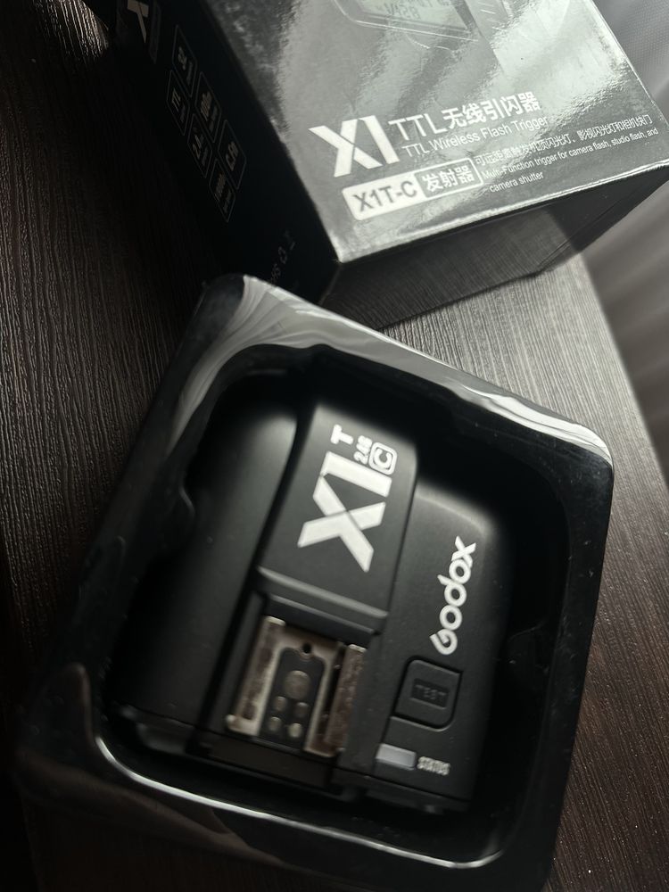 Сінхронізатор передавач Godox X1T-C для Canon