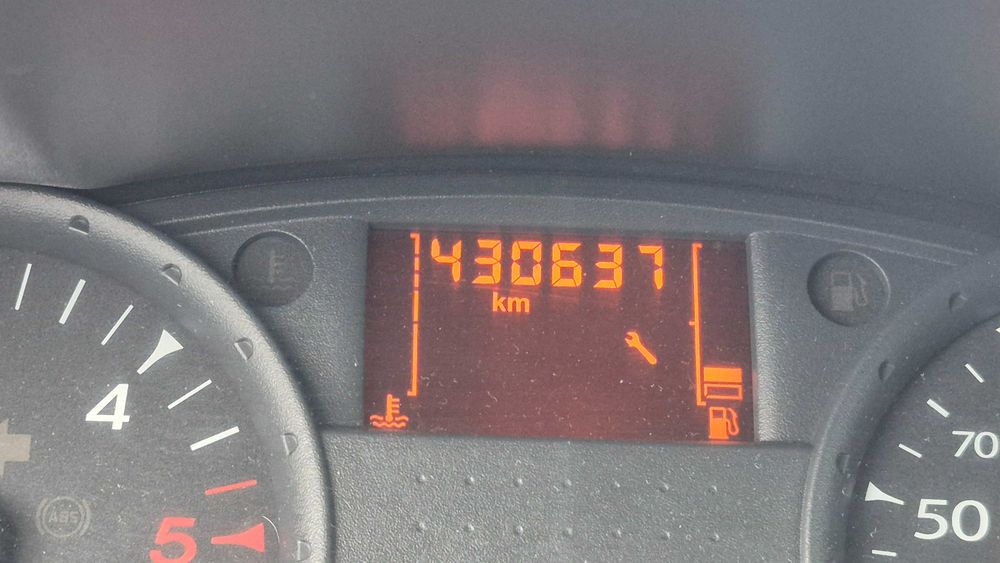 Renault clio dci 1.5 em bom estado