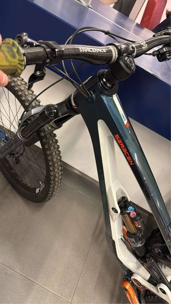 Saracen Ariel C LTX XL Carbon/ Zeb/ Float X2