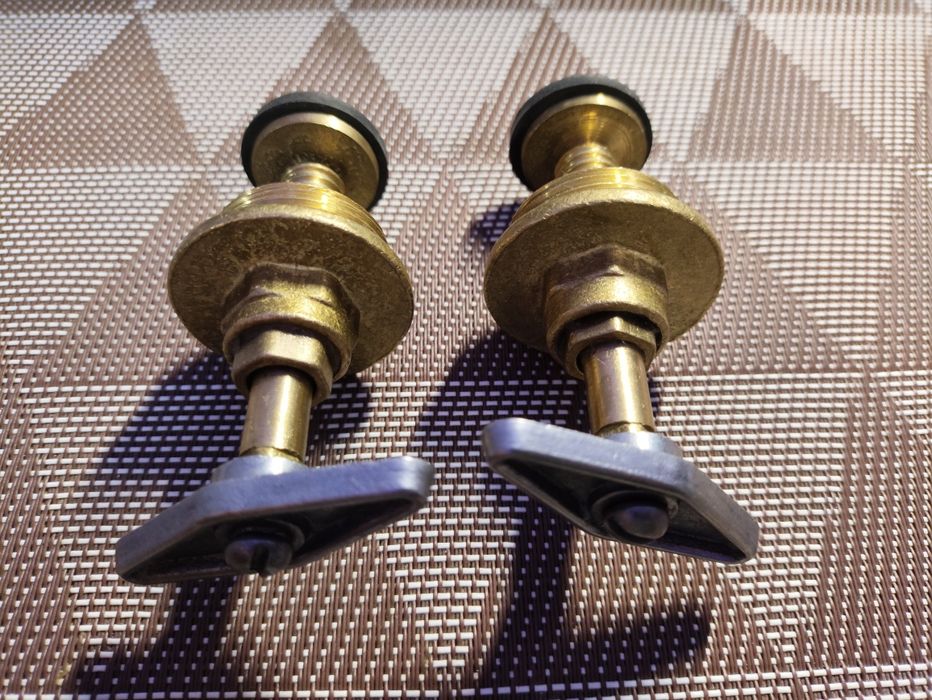 Букса латунная новая для вентиля времён СССР