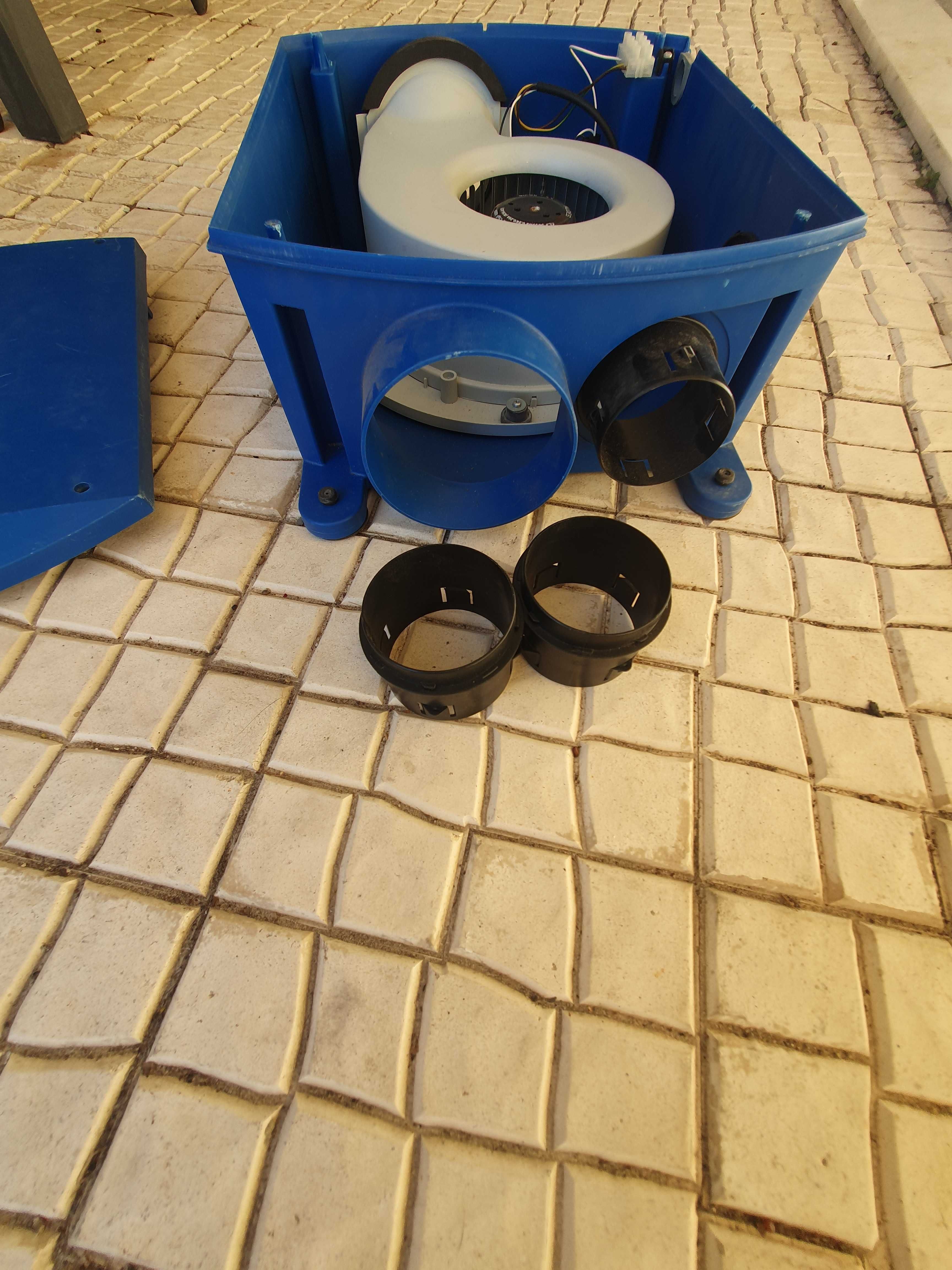 Caixa plastica com extrator, para extração de ar