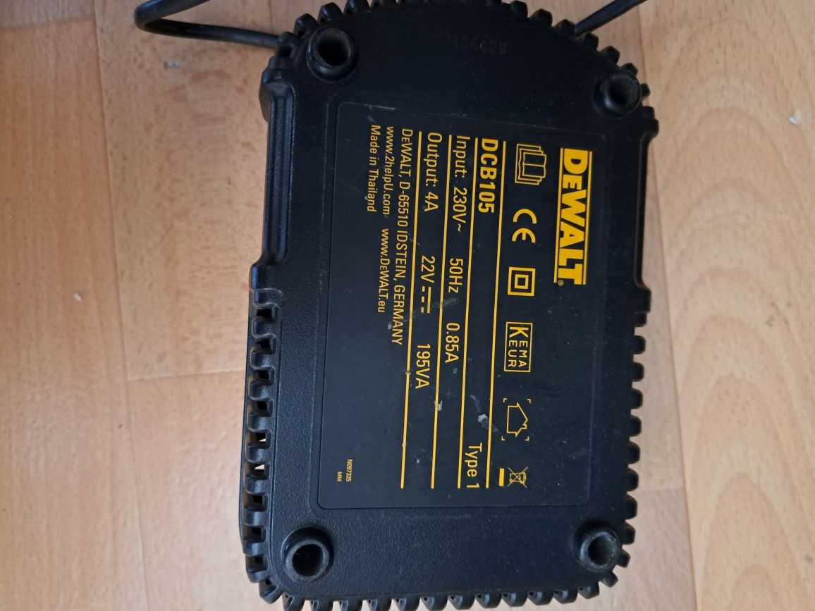 Wkrętarka dewalt 14.4 v