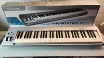 Teclado Midi M Audio 61 teclas + Pedal Sustain M Audio