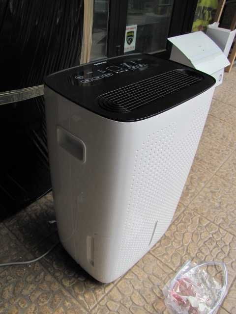 DryFy Connect 60L Smart osuszacz powietrza do 270 m³/h Klarstein