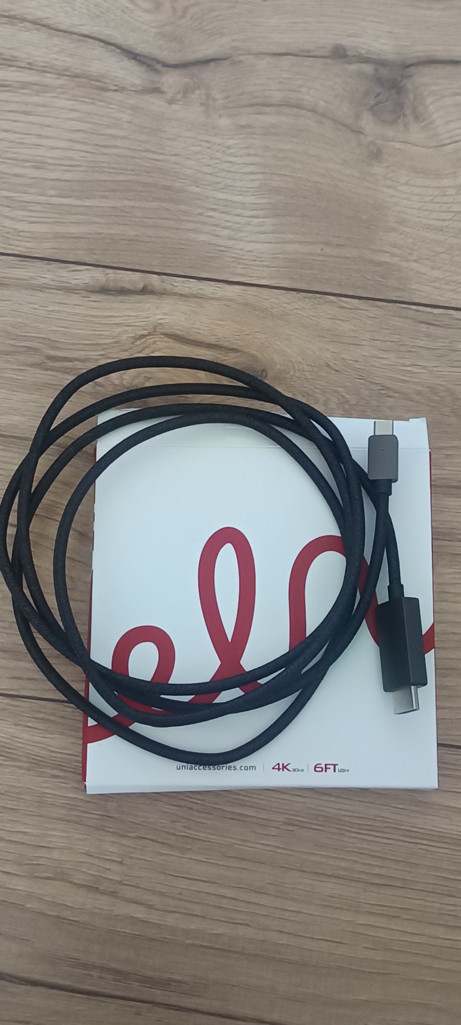 Kabel przejściówka UNI Usb C na HDMI 4K 30Hz 1.8m  Pleciony