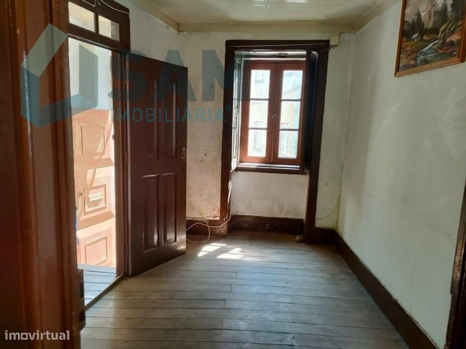 Moradia T4 | Gouveia |