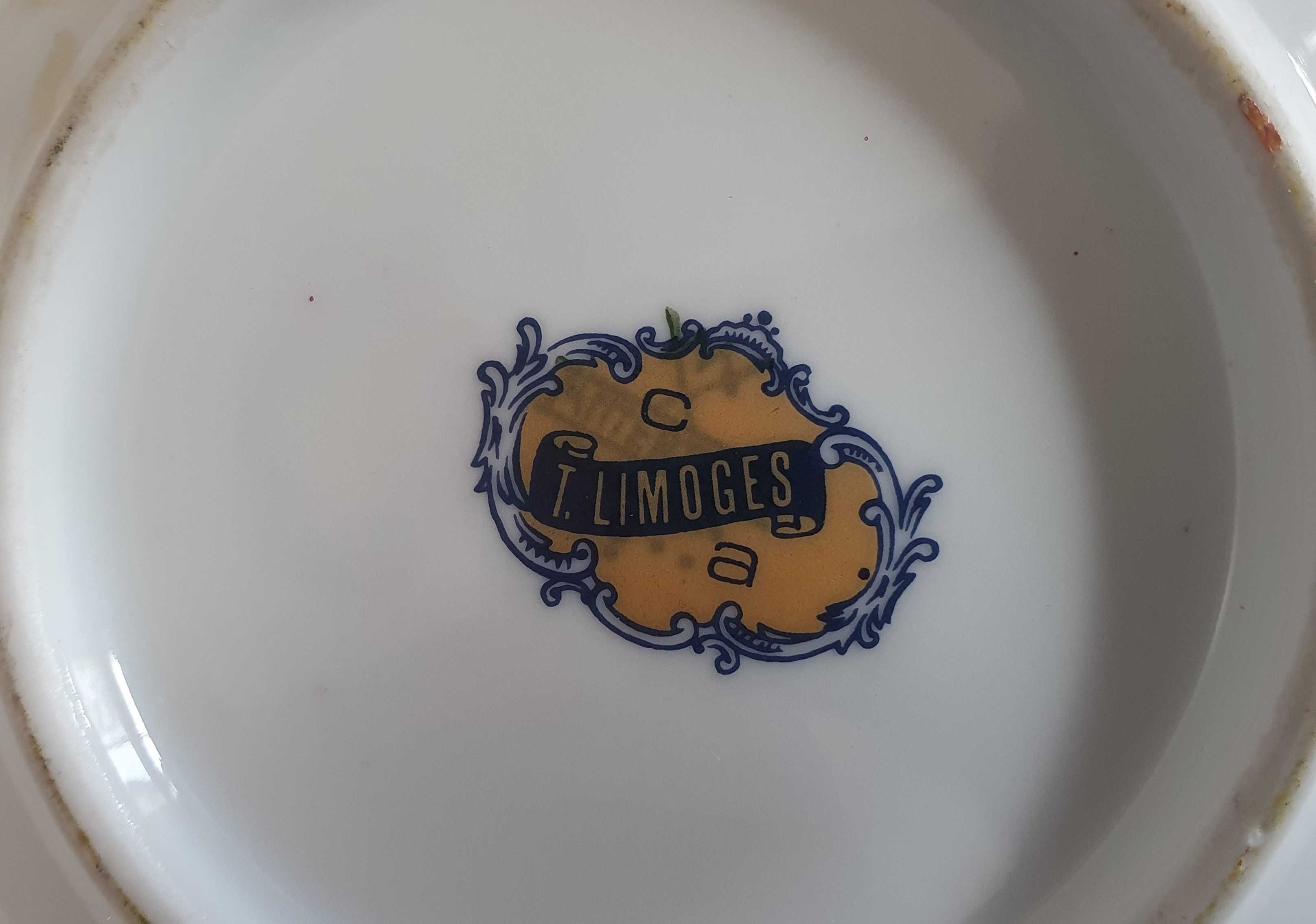 Lindíssima Taça Limoges nova, em porcelana - 18 cm