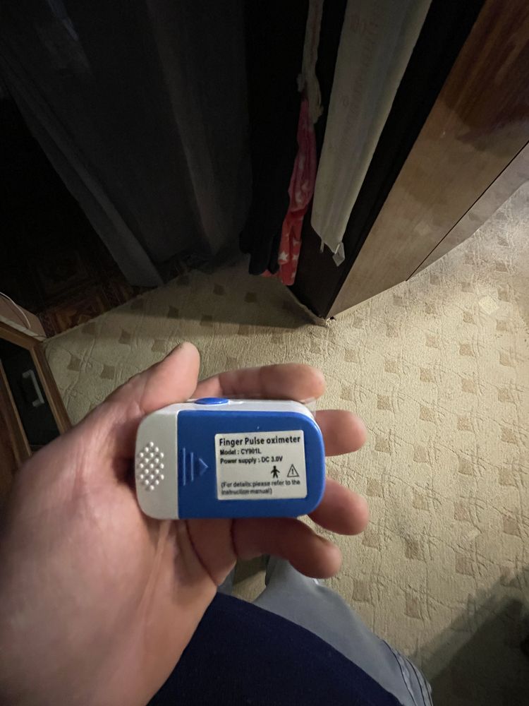 Продам пульсометр Pulse Oximeter model: CY901 L