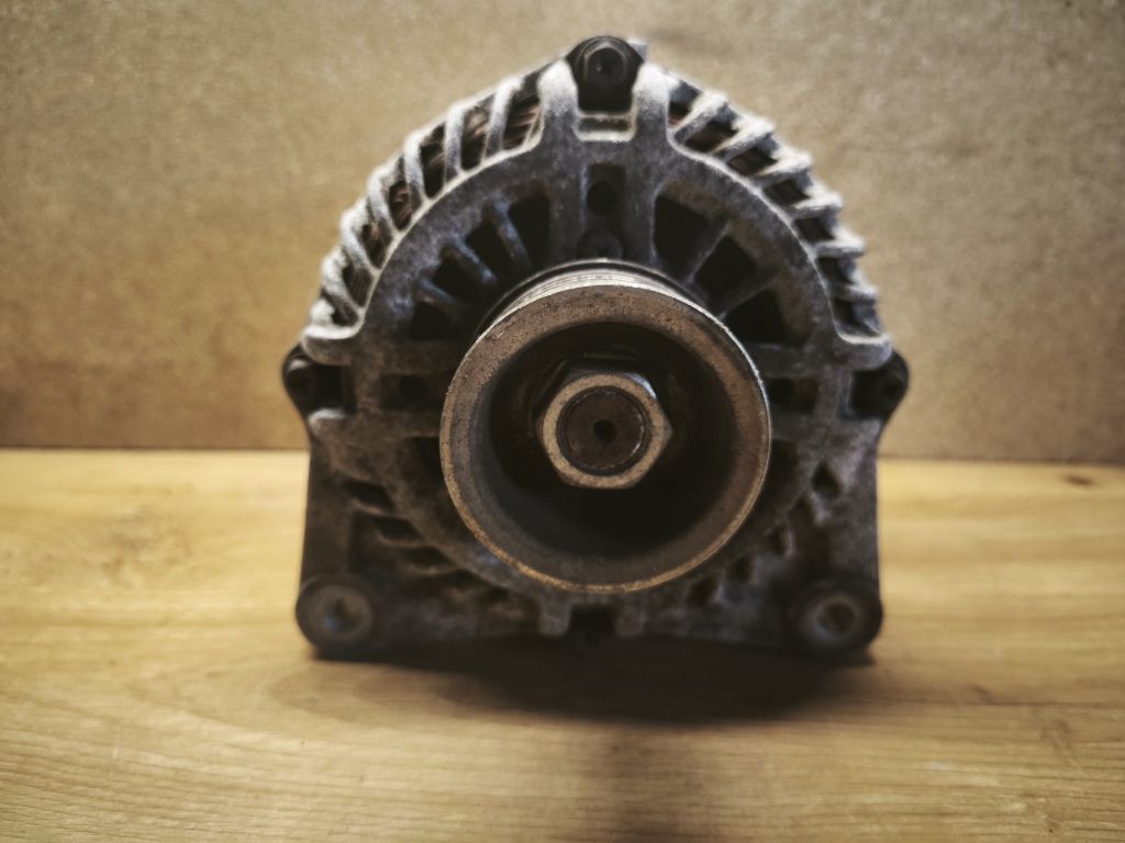 NISSAN QASHQAI 1.6 16V Benzyna Alternator F-vat