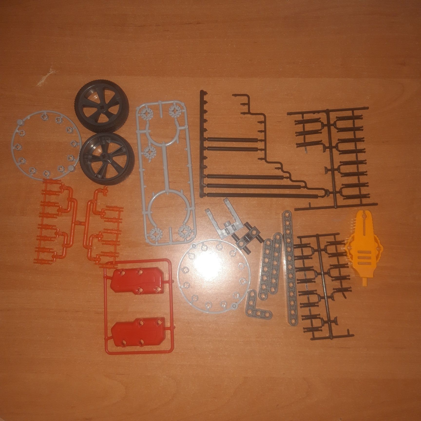 Конструктор Родстер и драгстер-Mechanics Laboratory(Италия).