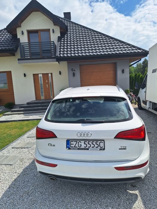 Audi Q5  2.0 TDI 190 KM  QUATRO  S-line  Salonowa