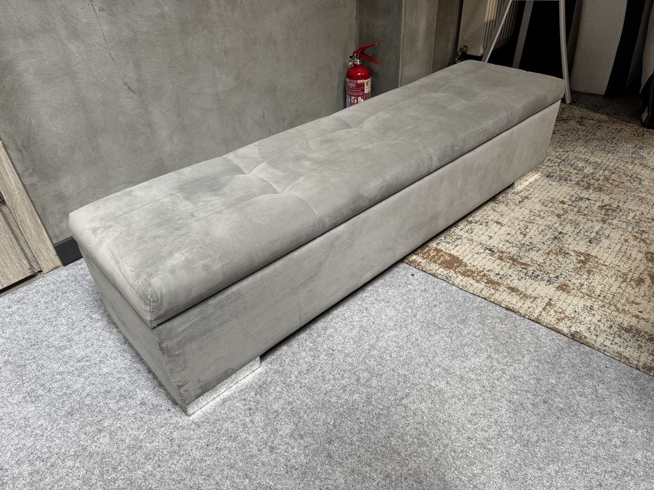 Pufa z pojemnikiem / siedzisko