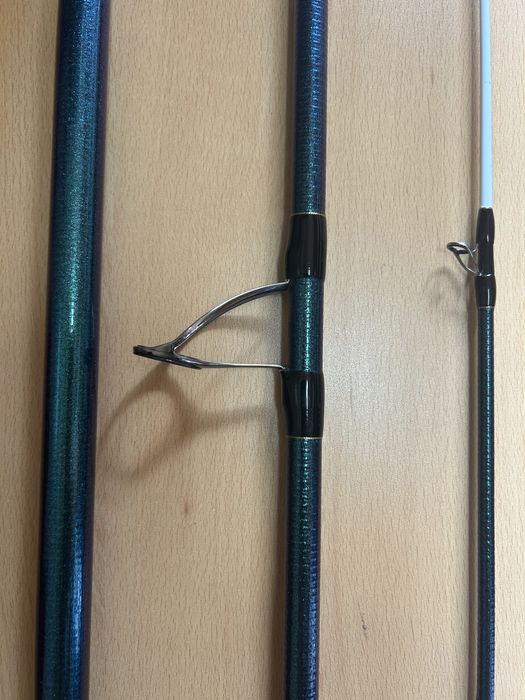 Cana Daiwa Tournament Masterise 35 425H como Nova
