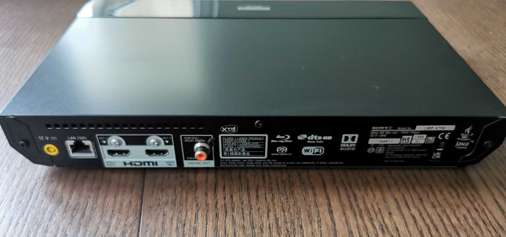 Odtwarzacz UHD 4K SONY HD Blu-ray UBP-X700 na gwarancji