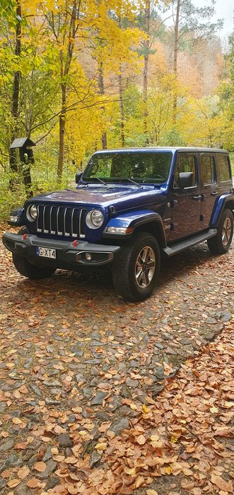Jeep Wrangler JL Sahara 2018 – chabrowy wojownik z duszą