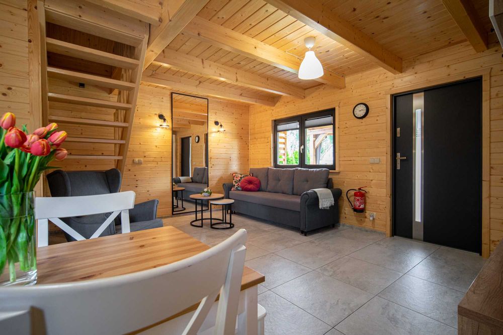 Domki nad jeziorem Goszcza w Lubrzy z jacuzzi i sauną