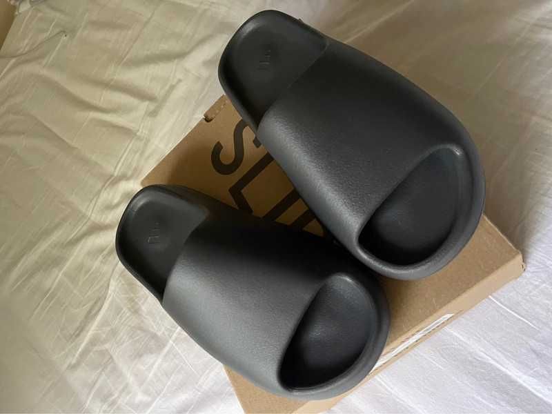 adidasYeezySlide Czarny kIapki kIapki damskie R.38