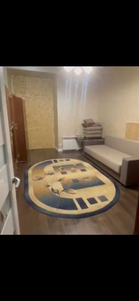 Продам 3 комн.кв., Центр, ул. Свободы с видом на площадь Свободы