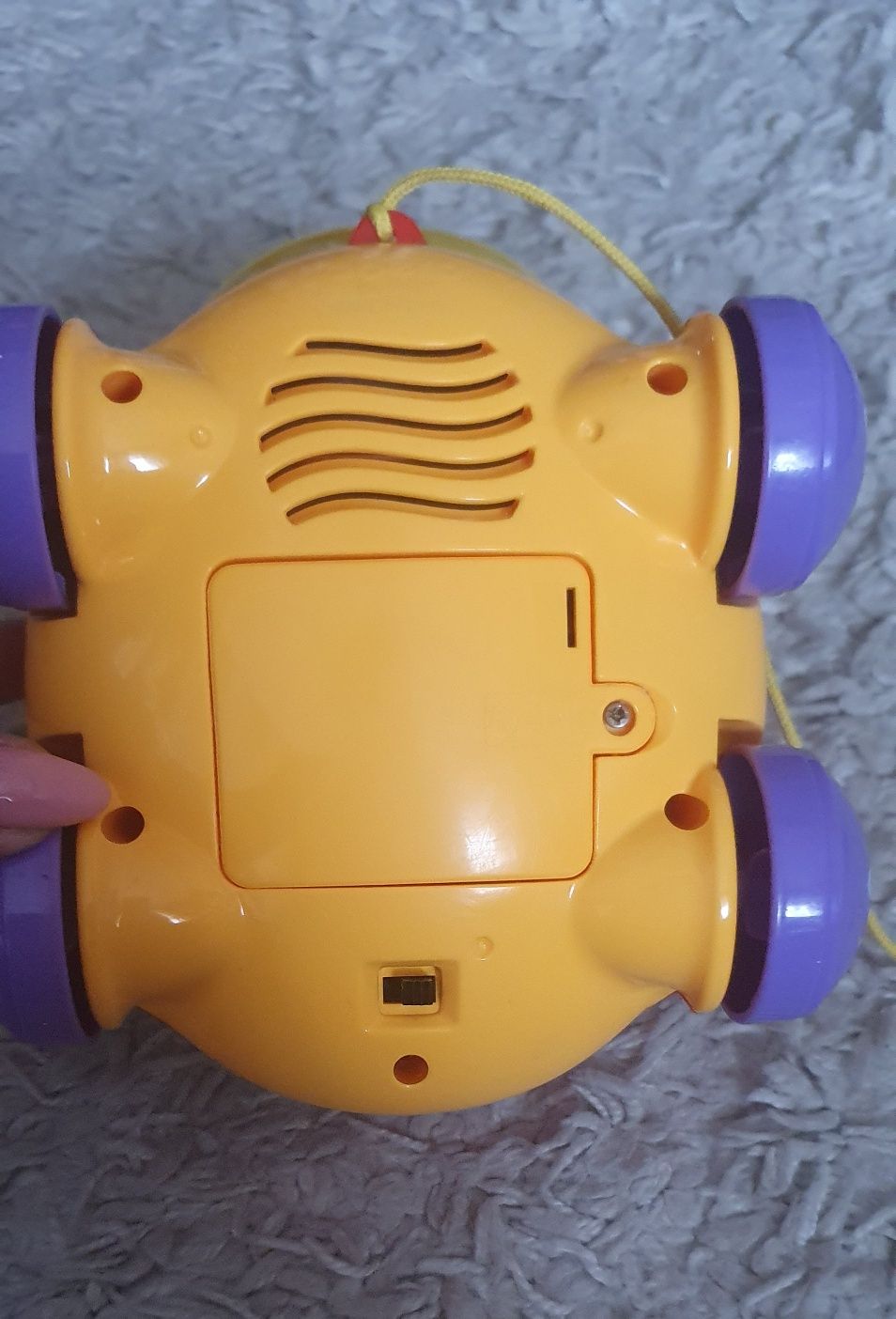 Музична інтерактивно розвиваюча іграшка - каталка