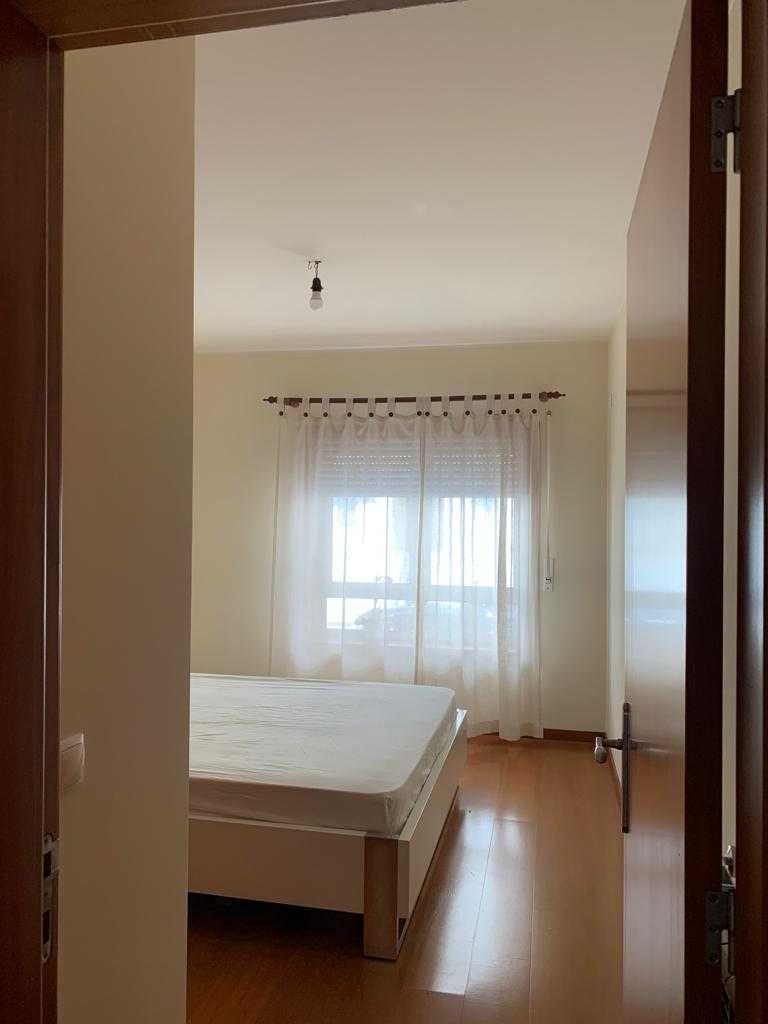 Aluga-se Quarto no Centro de Aveiro - Entrada Imediata