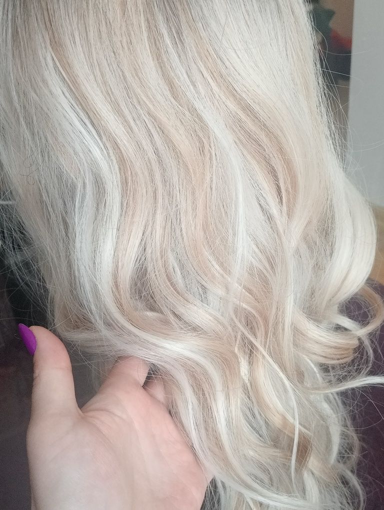 Peruka blond ombre