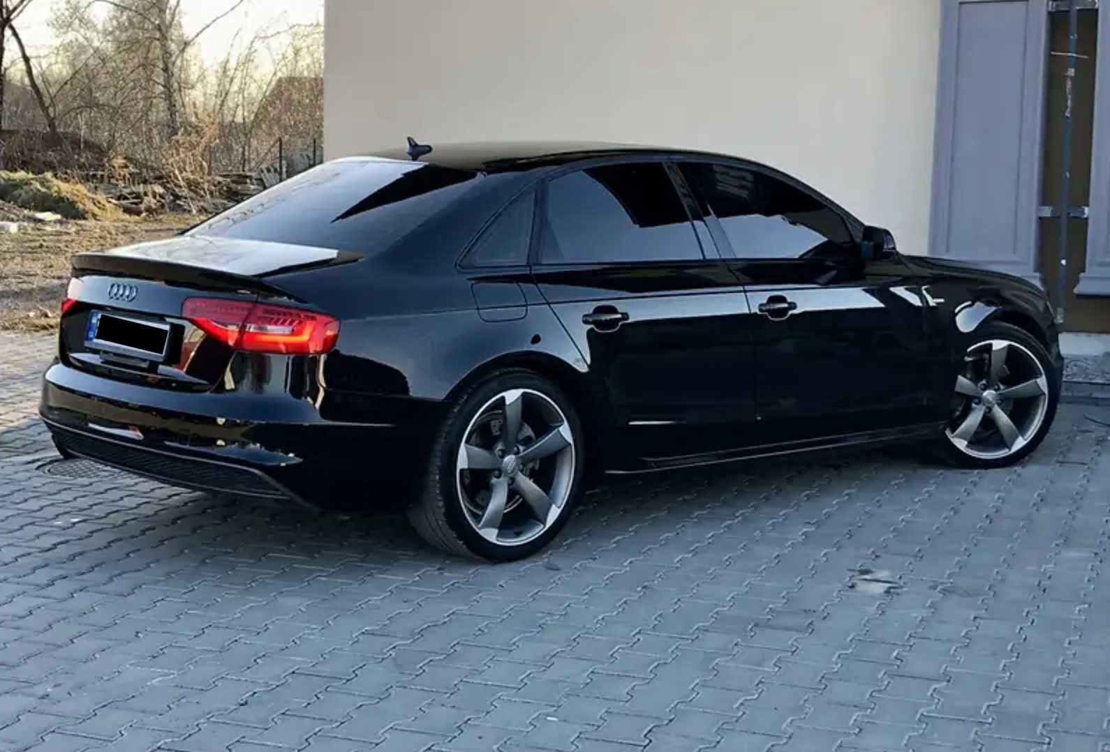 Audi a4 S-line 2015